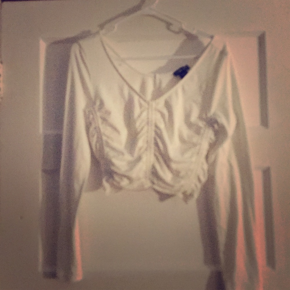 Long sleeve crop top